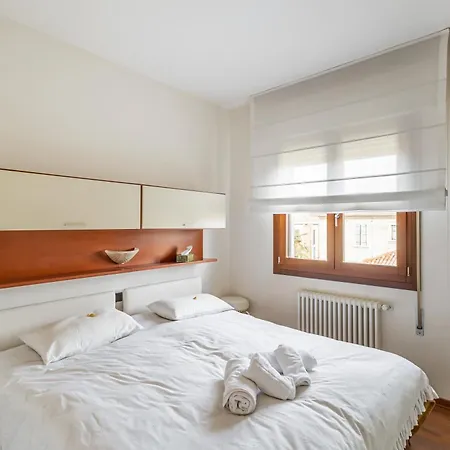 Guesthost - Mestre Cozy With Parking! Marghera