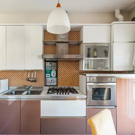 Appartement Mestre Cozy With Parking! *