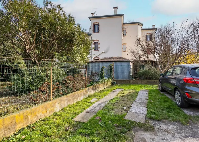 Guesthost - Mestre Cozy With Parking! Apartman