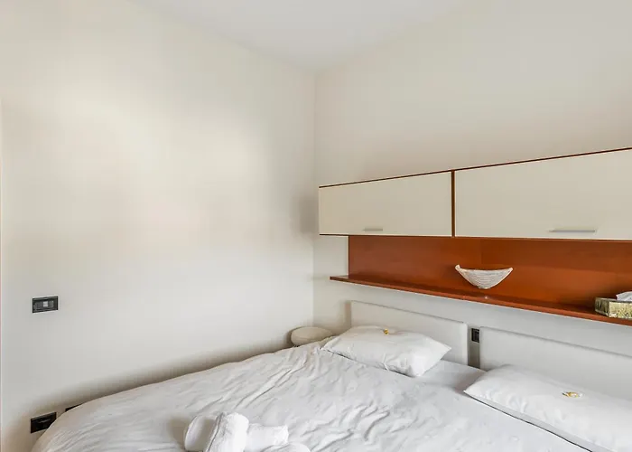 Apartman Guesthost - Mestre Cozy With Parking! *