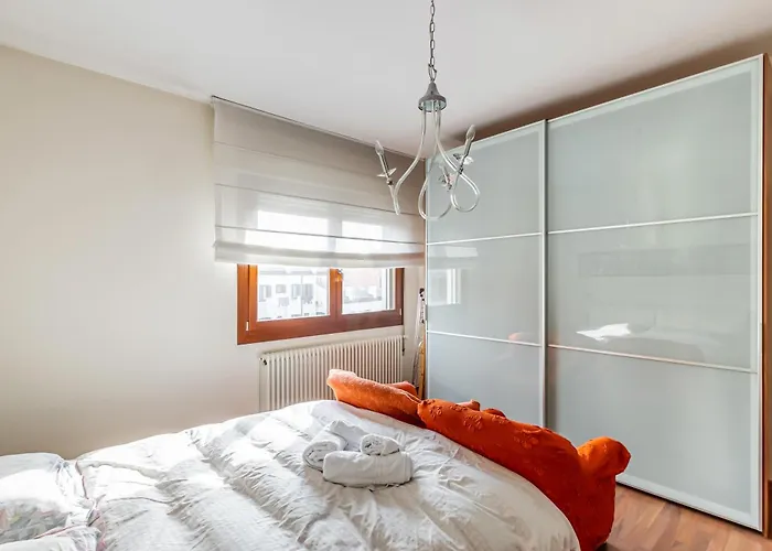 Guesthost - Mestre Cozy With Parking! *